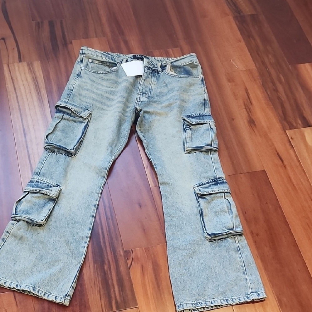 Light Blue Cargo Pants with Wide-Leg Design and Distressing